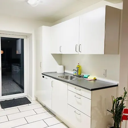 Scandinavian House Hotel-lunden- 3 Bedroom House *