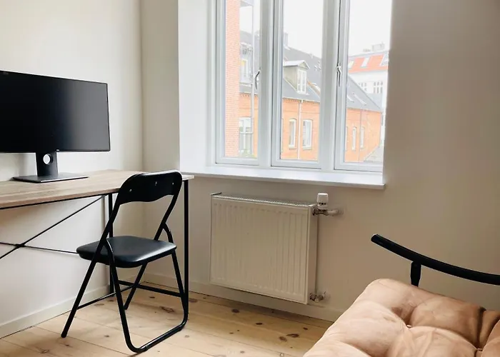 Scandinavian House Hotel-lunden- 3 Bedroom House 빌라 호르센스