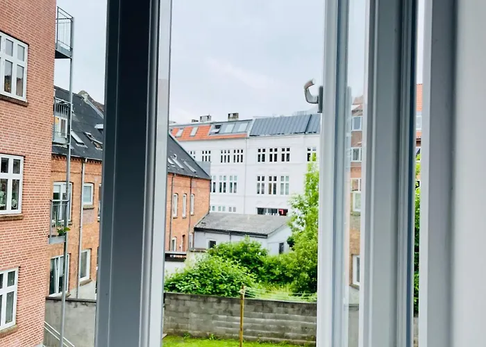 Scandinavian House Hotel-lunden- 3 Bedroom House * 호르센스